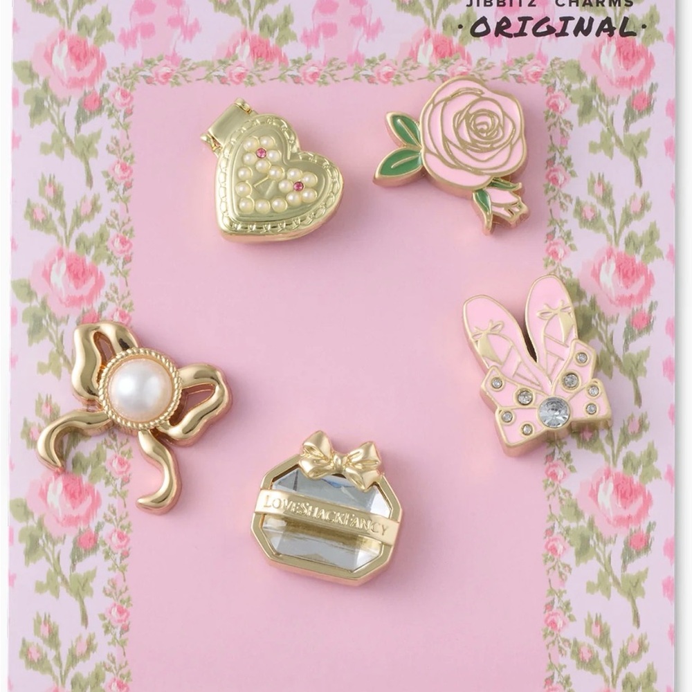 🎀LoveShackFancy X Crocs 5-Pack Of Icon Jibbitz Charms🎀